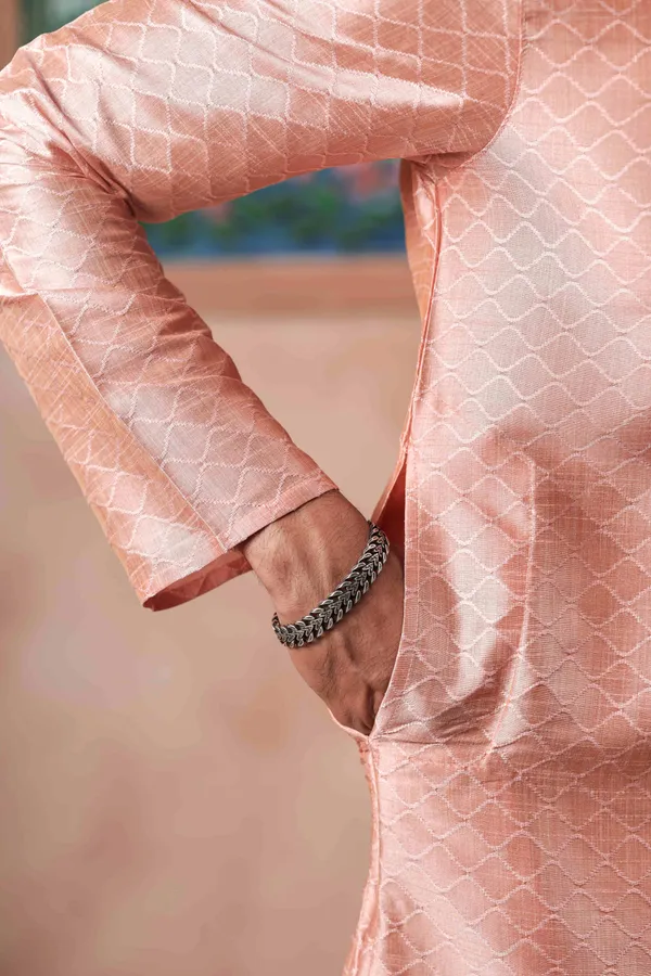 Pink_Silk_Jacquard_Woven_Texture_Kurta