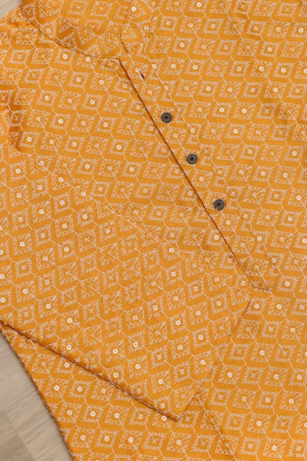 Yellow_Cotton_Silk_Embroidered_With_Sequins_Kurta