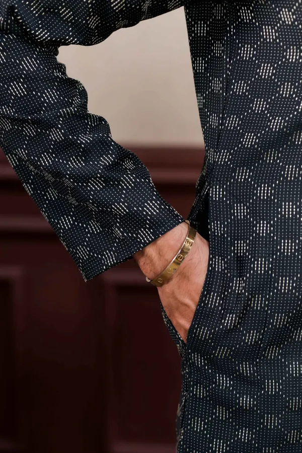 Black_Cotton_Woven_Texture_Kurta