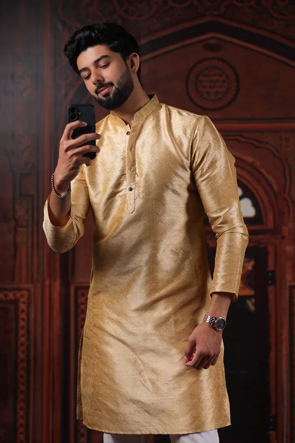 Biege_Silk_Jacquard_Woven_Texture_Kurta