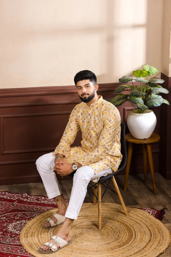 Yellow_Silk_Sequin_Thread_With_Digital_Print_Kurta