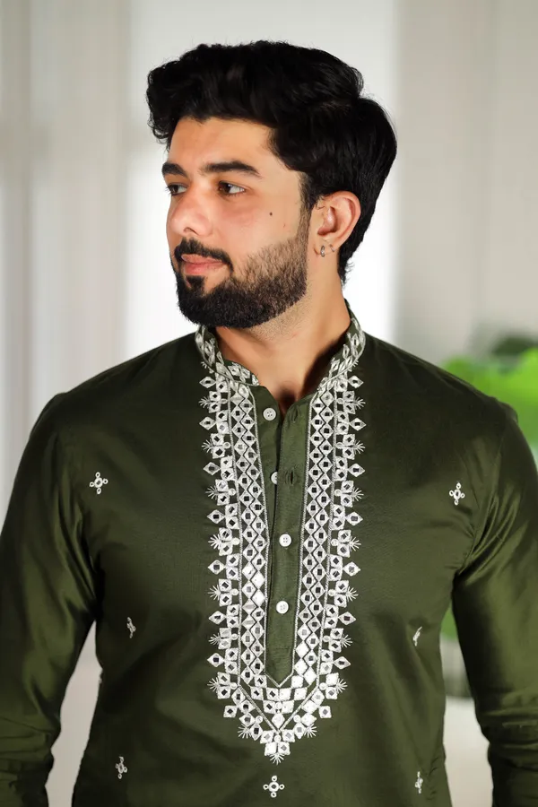Dark_Green_Cotton_Embroidered_Neck_with_Mirror_Work_Kurta