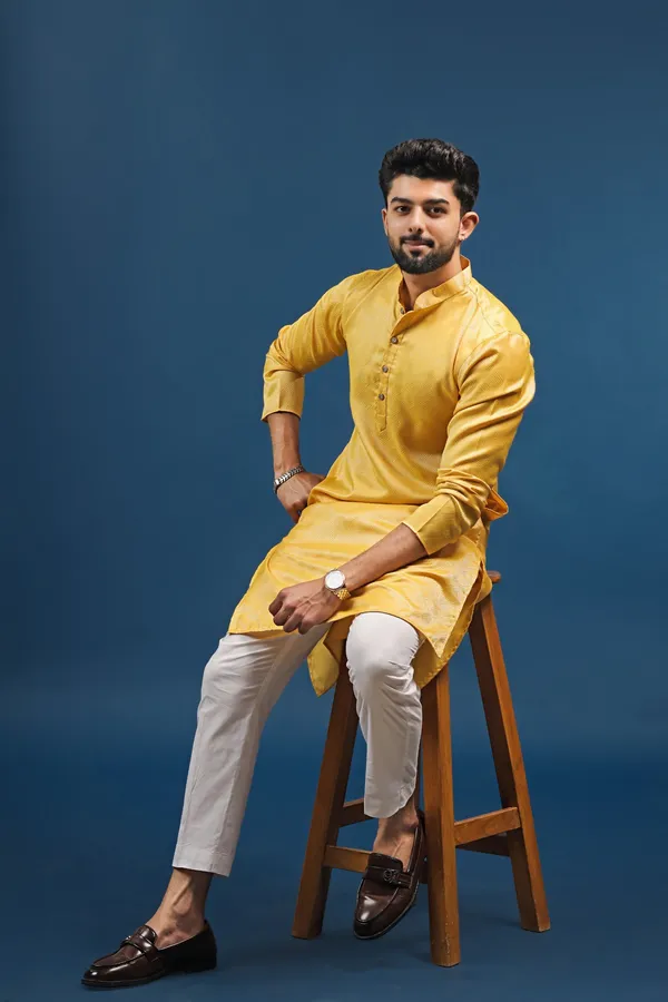 Yellow_Cotton_Silk_Jacquard_Texture_Kurta
