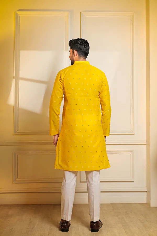 Yellow_Cotton_Resham_Butti_Ethnic_Set
