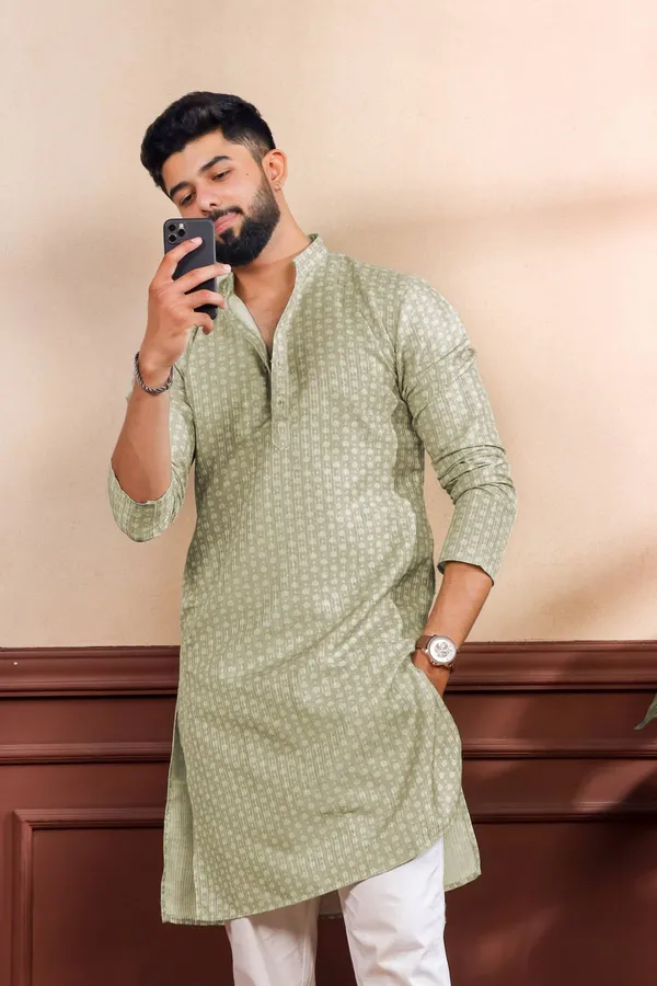Light_Green_Sequin_Thread_With_Digital_Print_Kurta