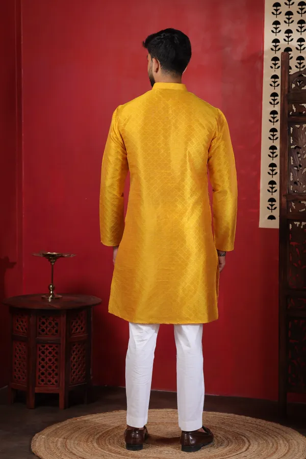 Yellow_Silk_Jacquard_Woven_Texture_Ethnic_Set