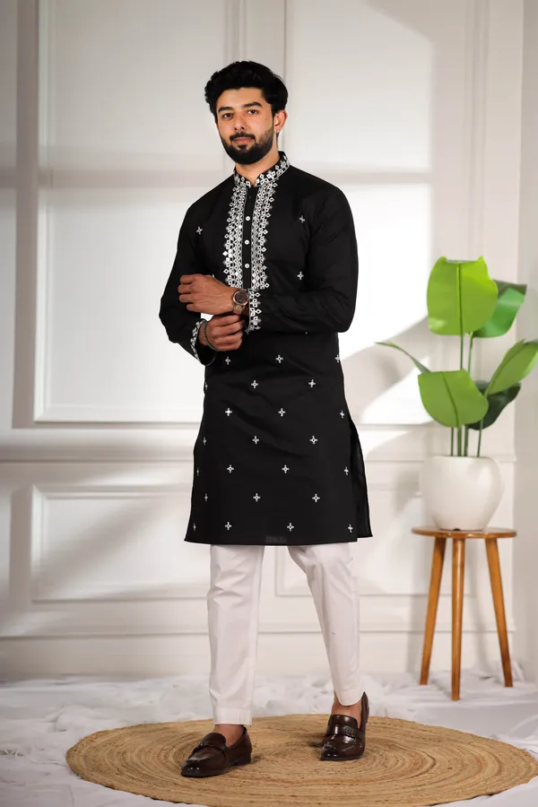 Black_Cotton_Embroidered_Neck_with_Mirror_Work_Kurta