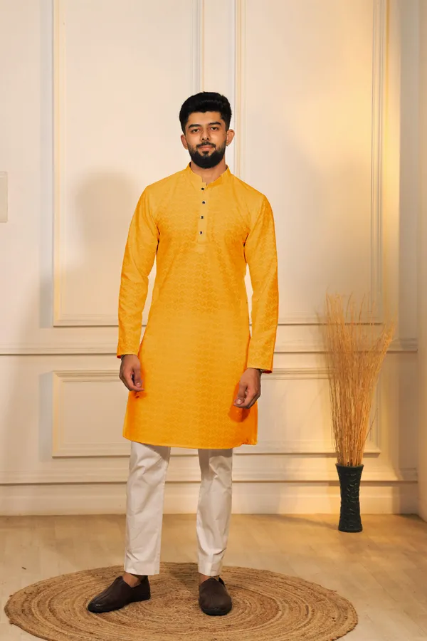 Yeloow_Rayon_Embroidered_with_sequins_Ethnic_Set