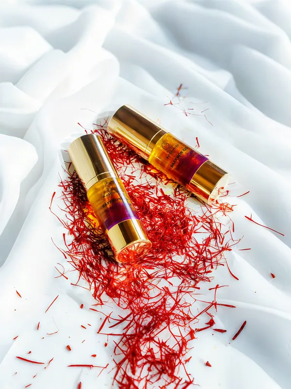 Kashmiri_Essential_Saffron_Oil