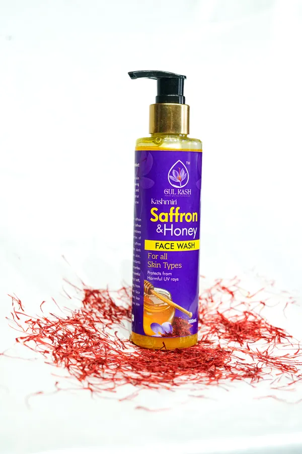 Kashmiri_Saffron_&_Honey_Face_Wash
