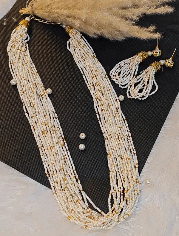ELEGANT_WHITE_&_GOLD_MULTI-LAYER_BEADED_MALA