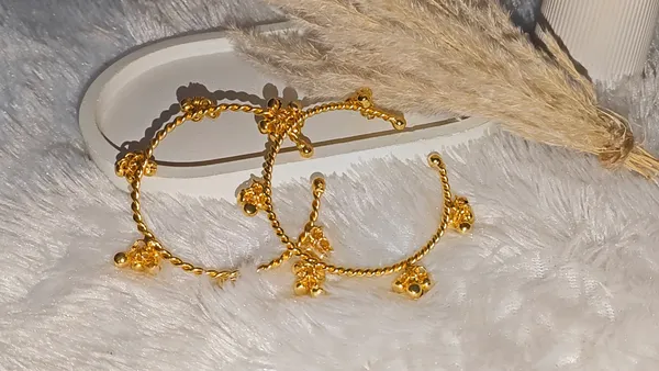 GOLDEN_GHUNGAROO_BRACELET