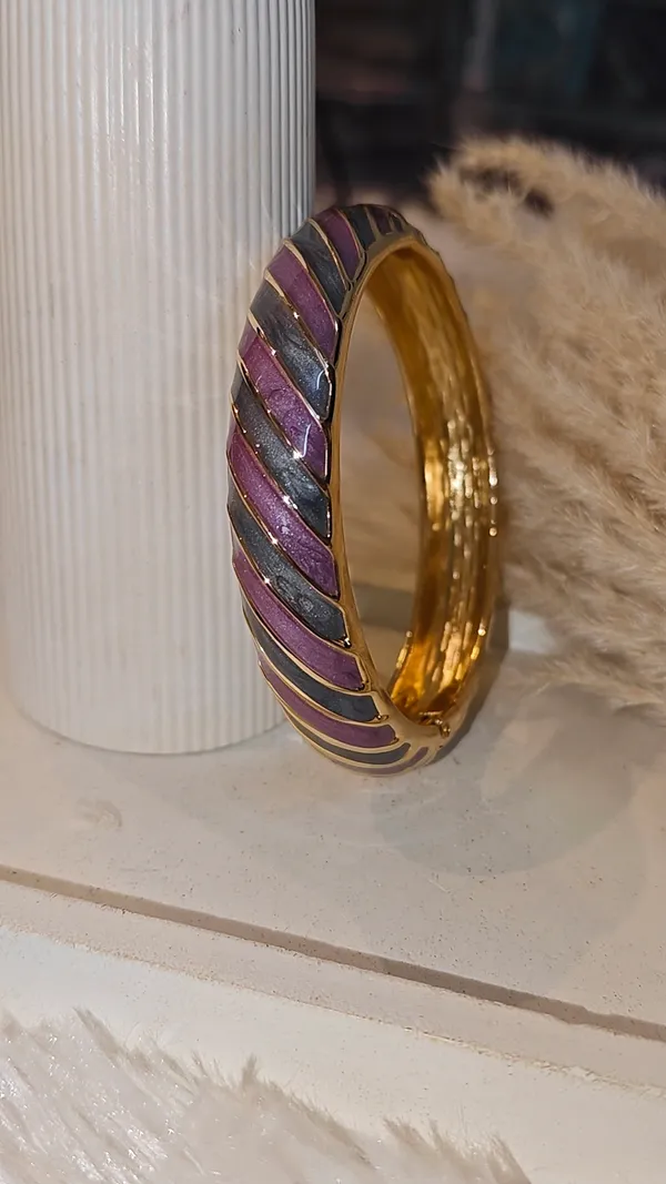 GOLD-PLATED_ENAMEL_KADA_–_PINK_&_GREY
