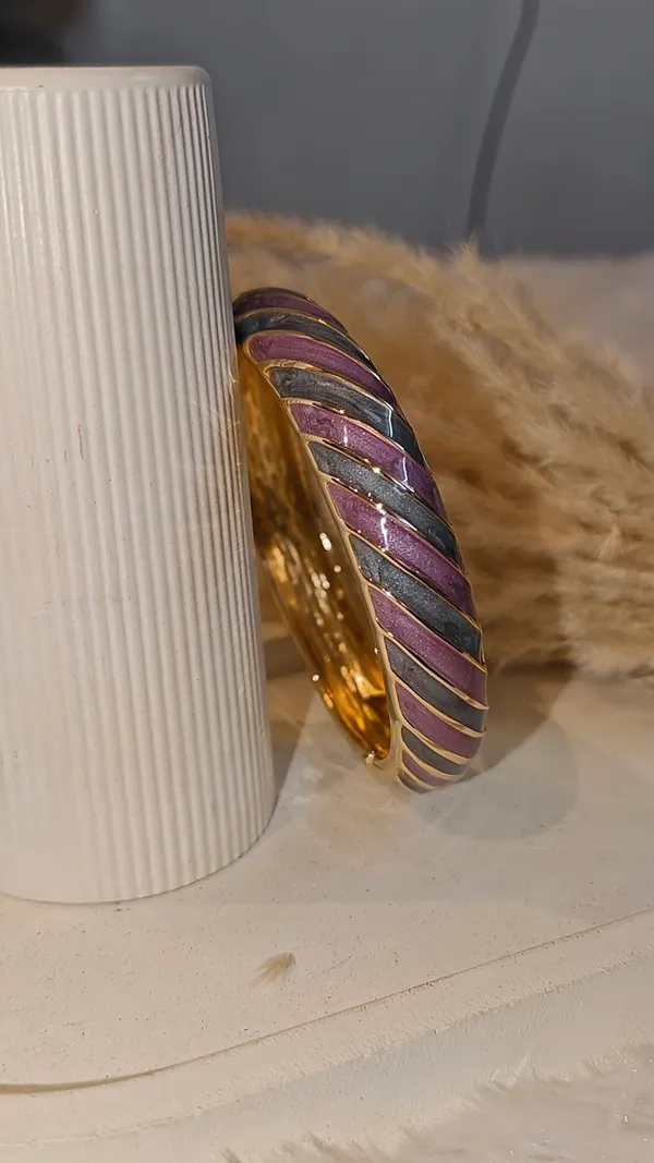 GOLD-PLATED_ENAMEL_KADA_–_PINK_&_GREY
