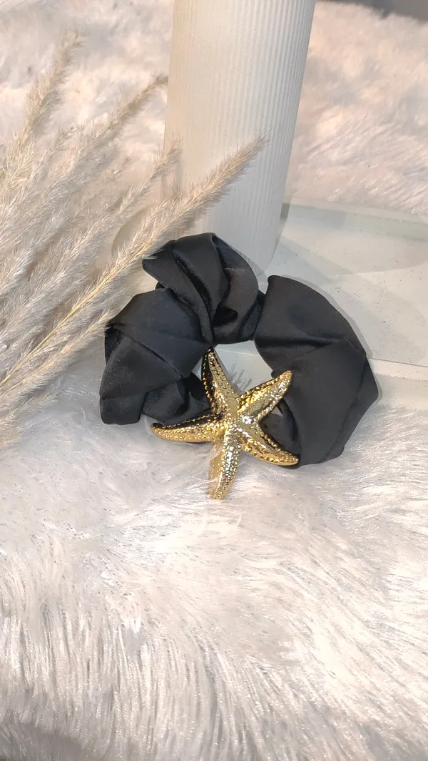 GOLD_STARFISH_SCRUNCHIES