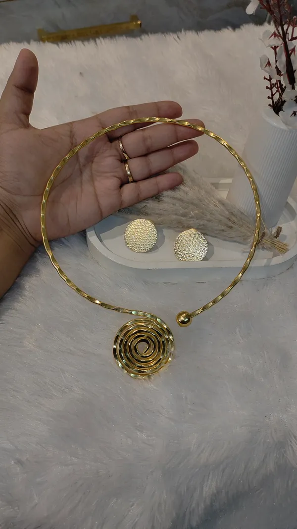 Gold-Tone_Necklace_&_Earrings_Set
