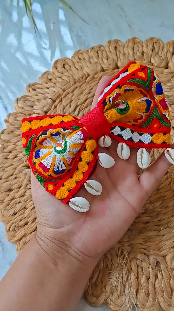 BOHO_HANDMADE_KUTCHI_EMBROIDERED_BOW_(RANDOM_COLOR)_