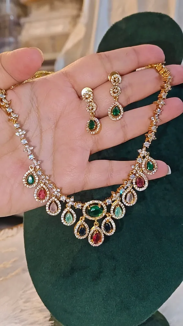 MADHURI_ELEGANT_MULTICOLOUR_TEARDROP_NECKLACE_SET_2.0_–_GOLD_FINISH