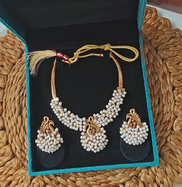 Mayuri_pearl_necklace