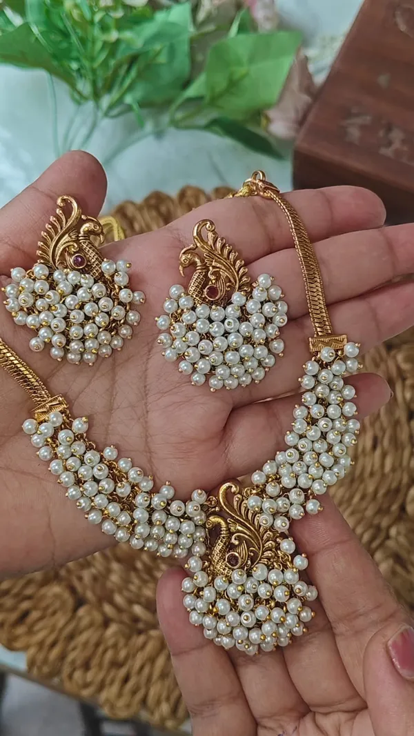 Mayuri_pearl_necklace