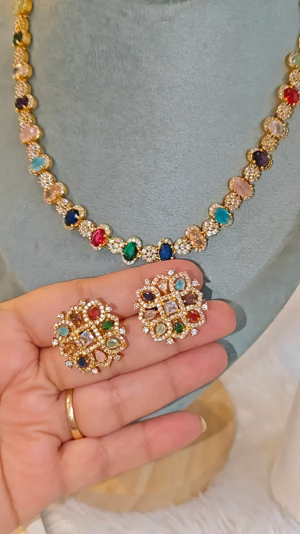 MAYRA_-_MULTICOLOR_STONE_NECKLACE_&_EARRING_SET