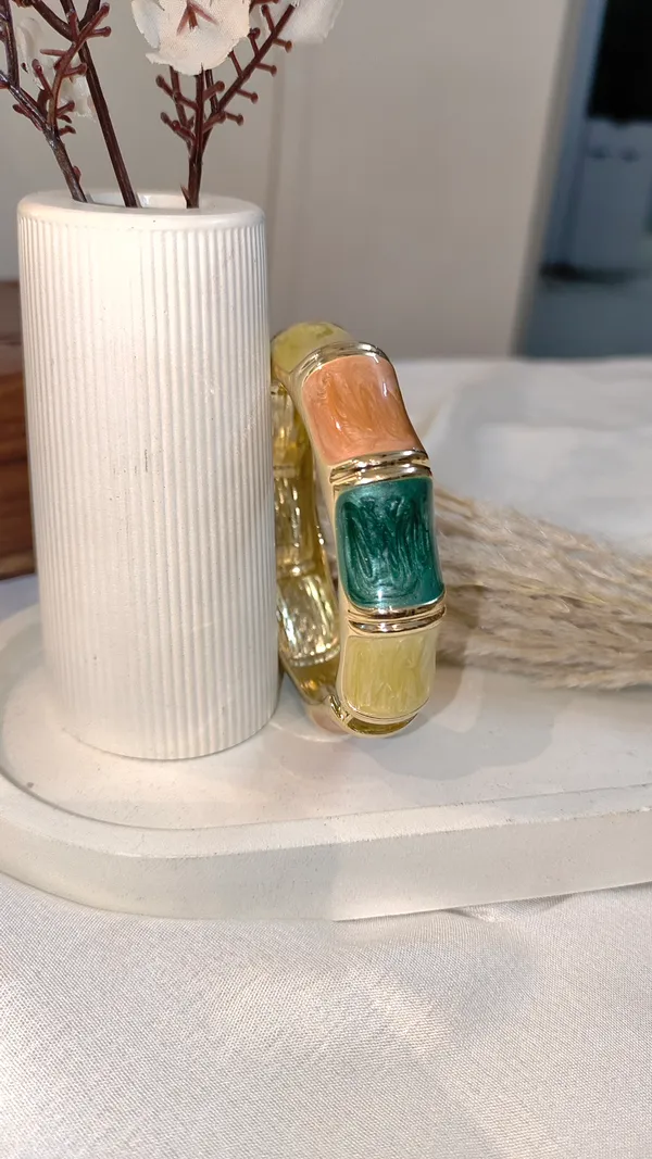 Golden_Brass_Premium_&_Elegant_(_Anti_Tarnish_)_Kada_For_Women
