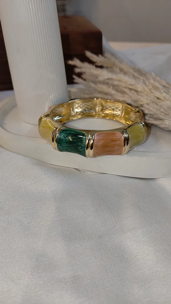 Golden_Brass_Premium_&_Elegant_(_Anti_Tarnish_)_Kada_For_Women