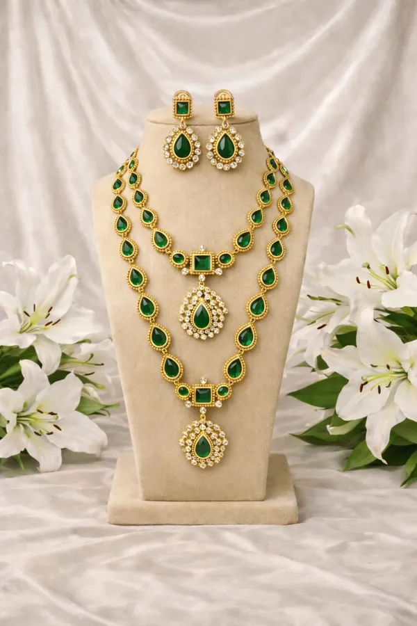 MISHA_EMERALD_GREEN_LONG_AND_SHORT_NECKLACE_SET_-COMBO