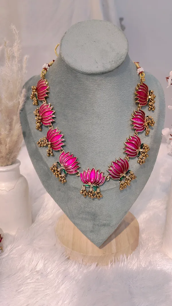 PINK_LOTUS_NECKLACE_SET_WITH_EARRINGS