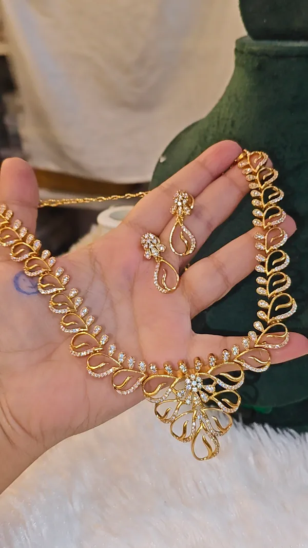 RAHA_-_GOLD-PLATED_CZ_NECKLACE_&_EARRING_SET