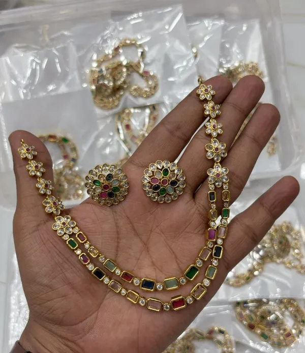 RHEA_-_MULTICOLOUR_FLORAL_DUAL-LAYER_NECKLACE_SET