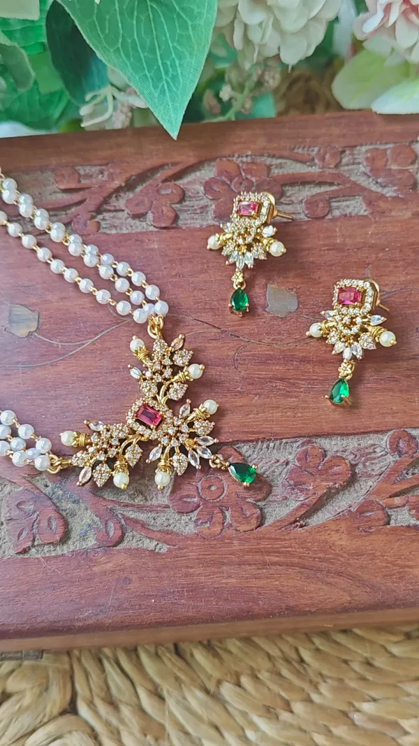 ROHINI_PEARL_NECKLACE_SET