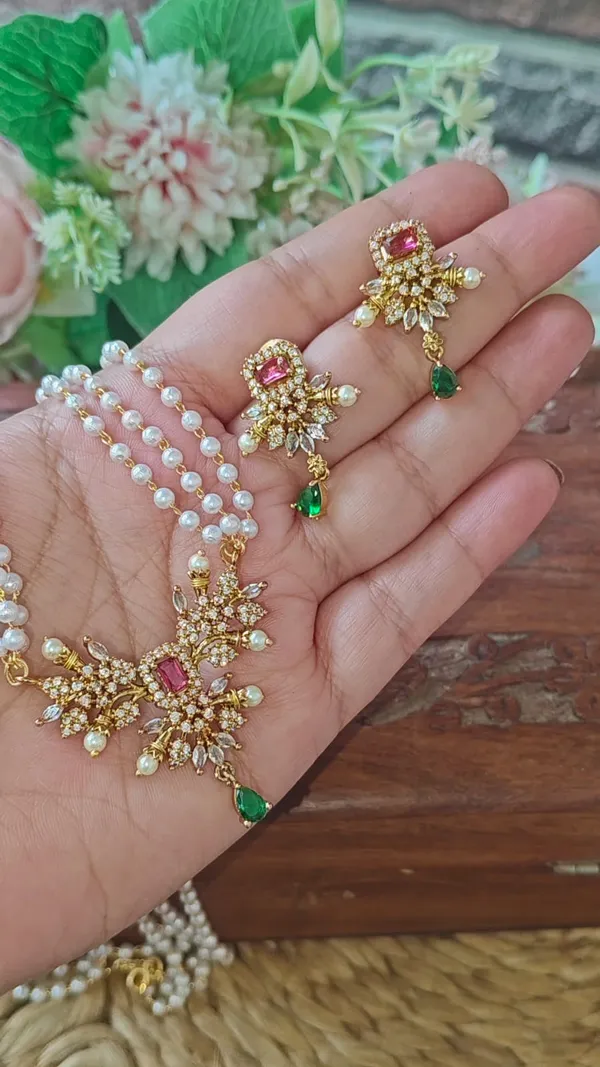 ROHINI_PEARL_NECKLACE_SET