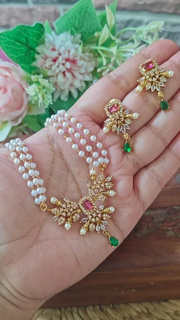 ROHINI_PEARL_NECKLACE_SET