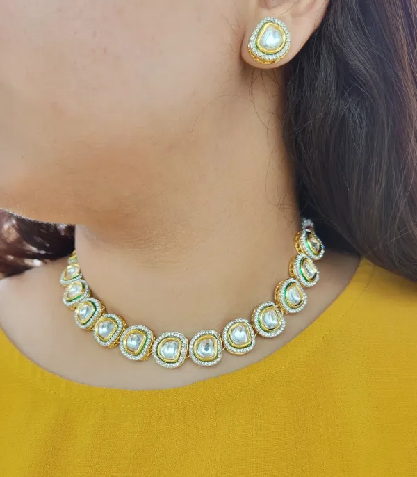 SAMAIRA_KUNDAN_NECKLACE_WITH_AD_STONES_SINGLE_LAYER