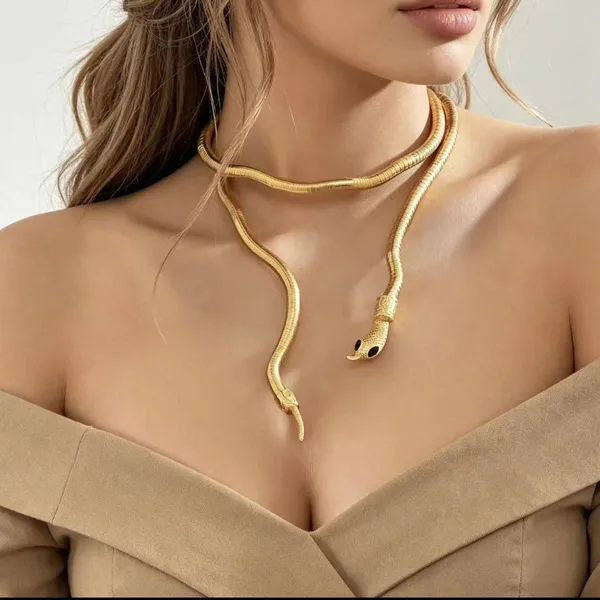 SARPIKA_FLEXIBLE_SNAKE_NECKLACE