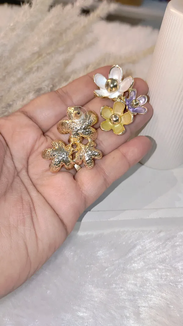 WESTERN_MULTI_FLORAL_EARRINGS_-_3