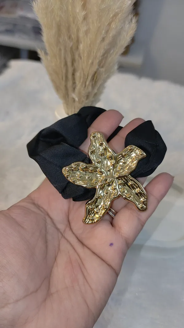 STAR_HAIR_SCRUNCHIES_