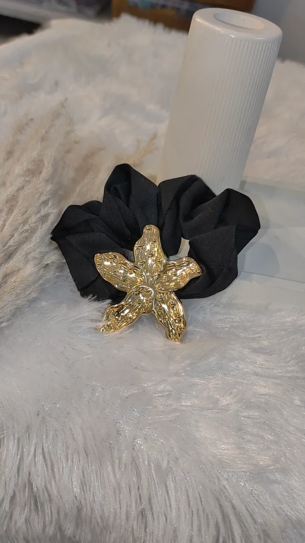 STAR_HAIR_SCRUNCHIES_
