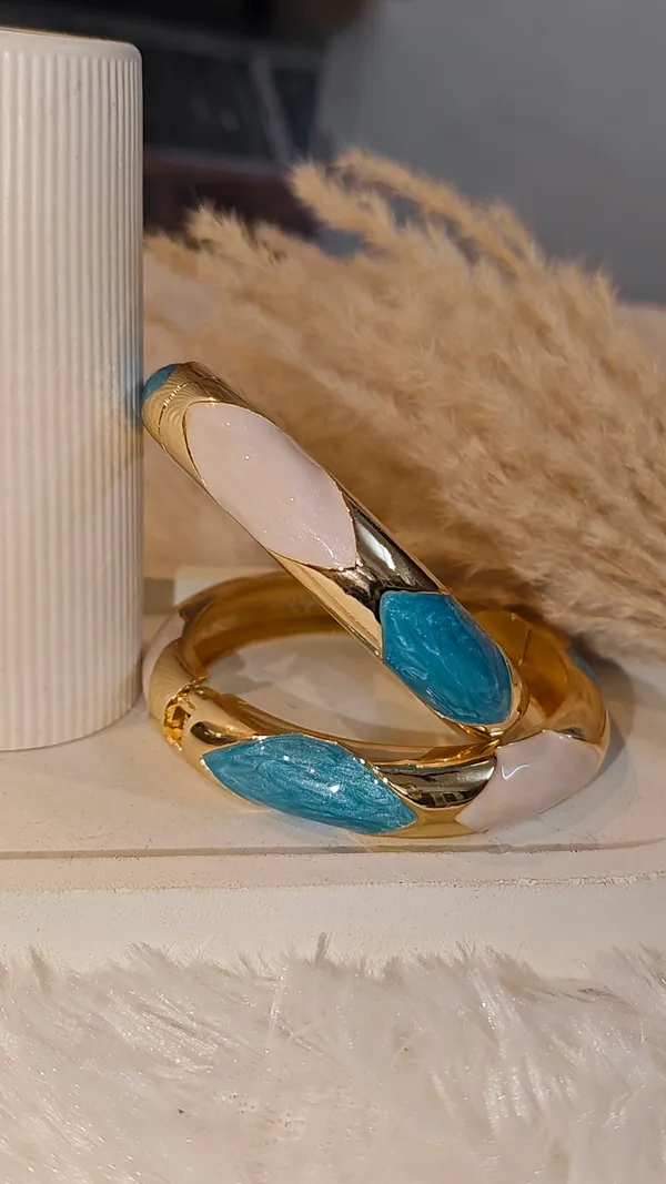 GOLD-PLATED_ENAMEL_KADA_–_SKY_BLUE_&_PEARL