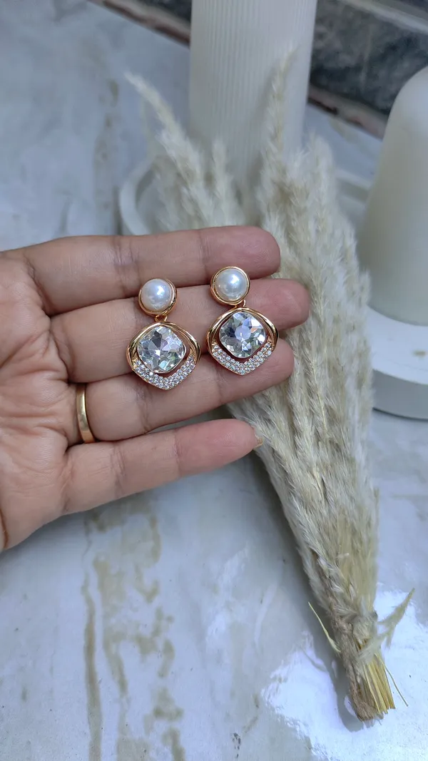 ROSE_GOLD_STAINLESS_STEEL_PREMIUM_&_ELEGANT_(_AD_DIAMONDS_)_EARRINGS_FOR_WOMEN