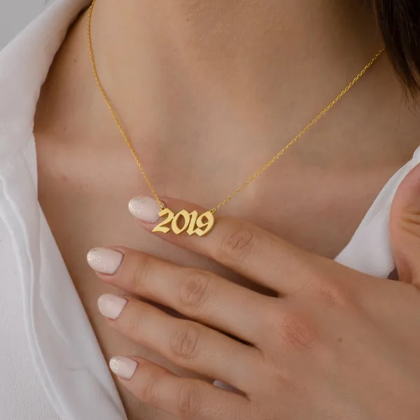 Birth_Year_Gothic_Minimal_Necklace