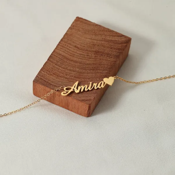 Custom_Name_Necklace_With_Heart_By_Artsy_Store