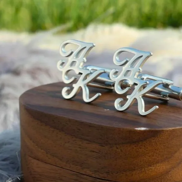 Silver_Personalized_Groomsmens_Cufflinks_For_Men