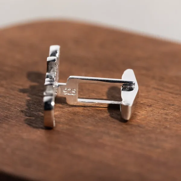 Silver_Personalized_Name_Cufflinks_For_Men