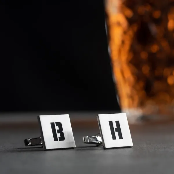 Silver_Personalized_Alphabet_Initial_Cufflinks_For_Men