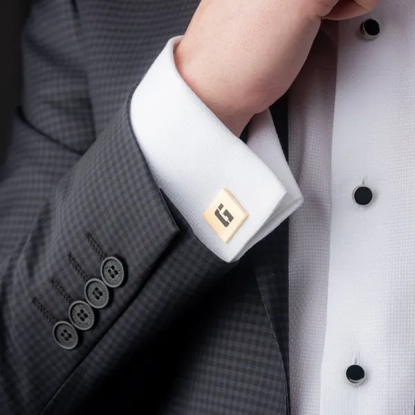 Gold_Personalized_Alphabet_Initial_Cufflinks_For_Men