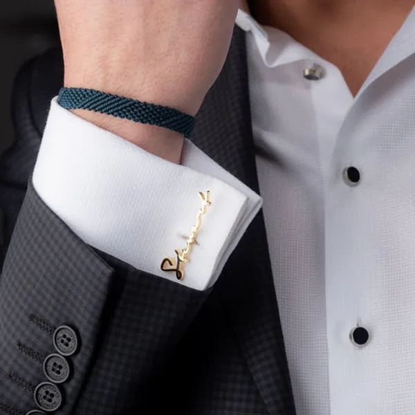 Personalized_Name_Cufflinks_For_Groomsmen_Gifts