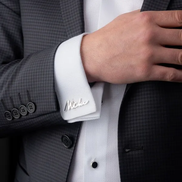 Personalized_Name_Cufflinks_For_Groomsmen_Gifts