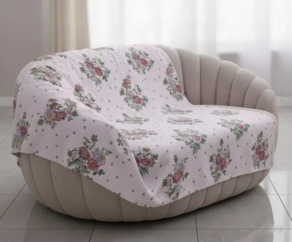 Exquisite_floral_print_in_purple_and_grey_on_white_premium_twill_cotton_double_bedsheet_with_two_pillow_covers